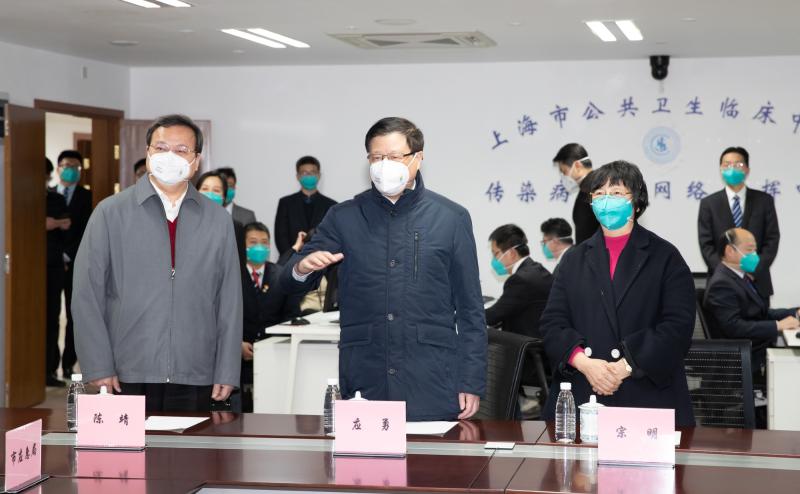 上海市長(zhǎng)實(shí)地走訪 強(qiáng)調(diào)救治管控入滬三個(gè)重點(diǎn)